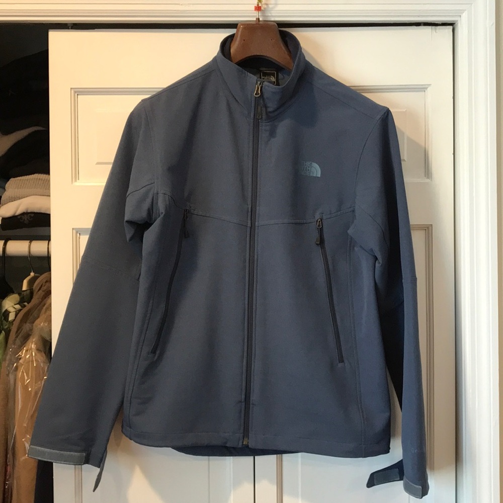 SOLD Mens ⚜️ North Face ⚜️ FLASHDRY
